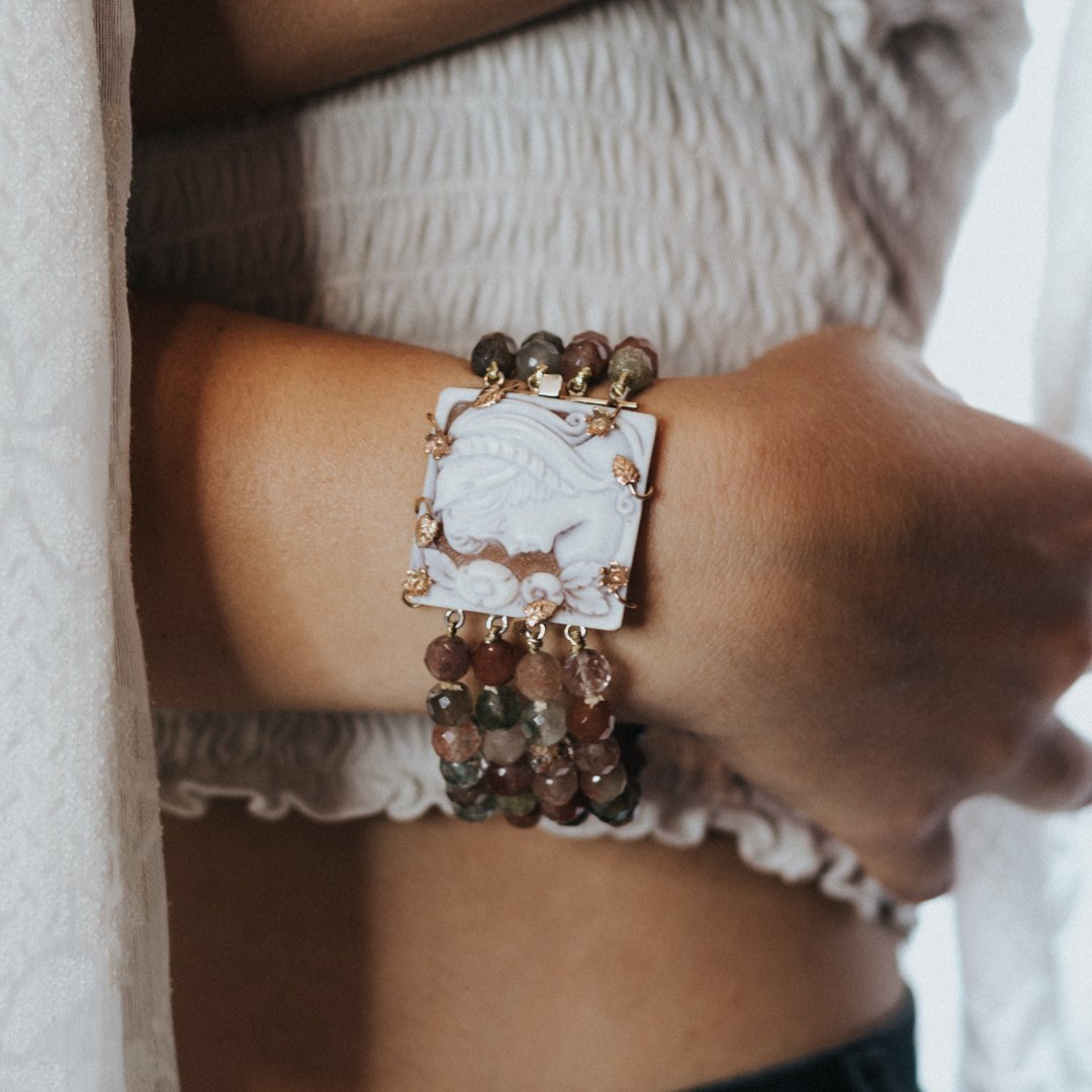 BRACCIALI