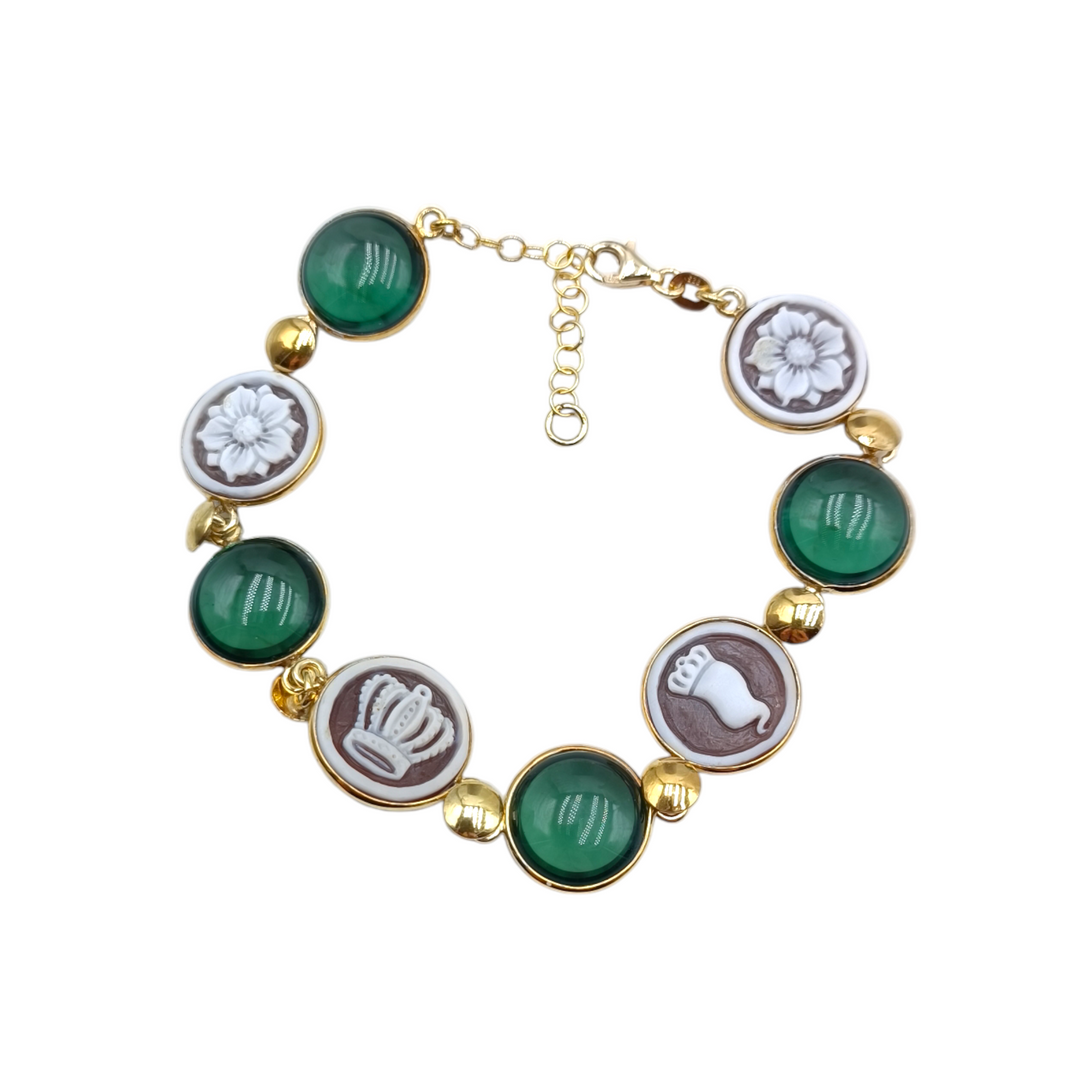Bracciale cammeo e cristalli montato su argento