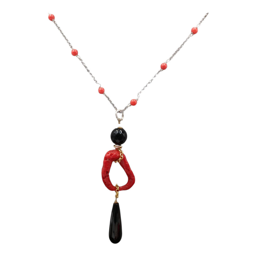 Collana ciondolo cerchio in corallo montato su agata