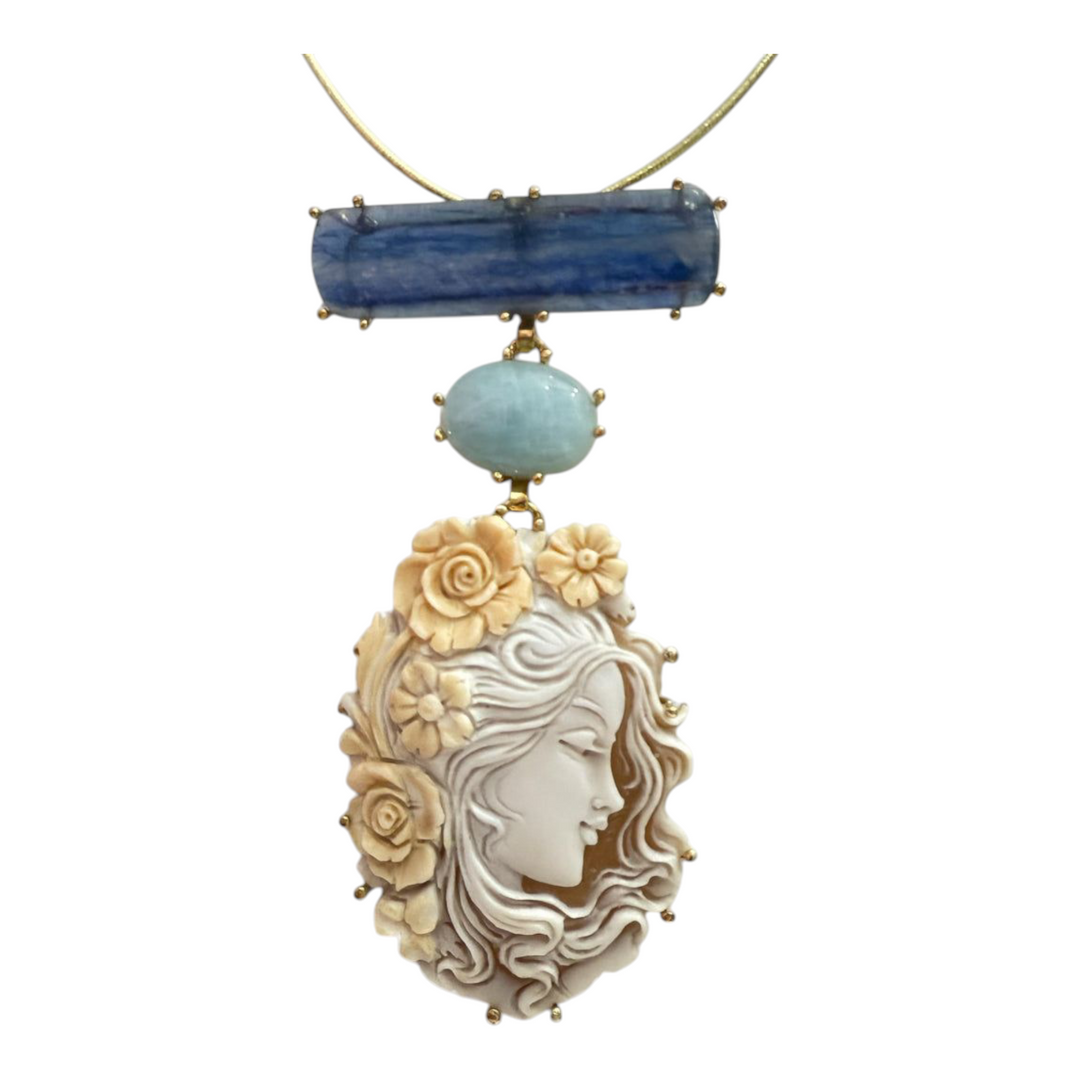 "Goddess Cianis" pendant necklace in cameo, kyanite and aquamarine mounted on silver