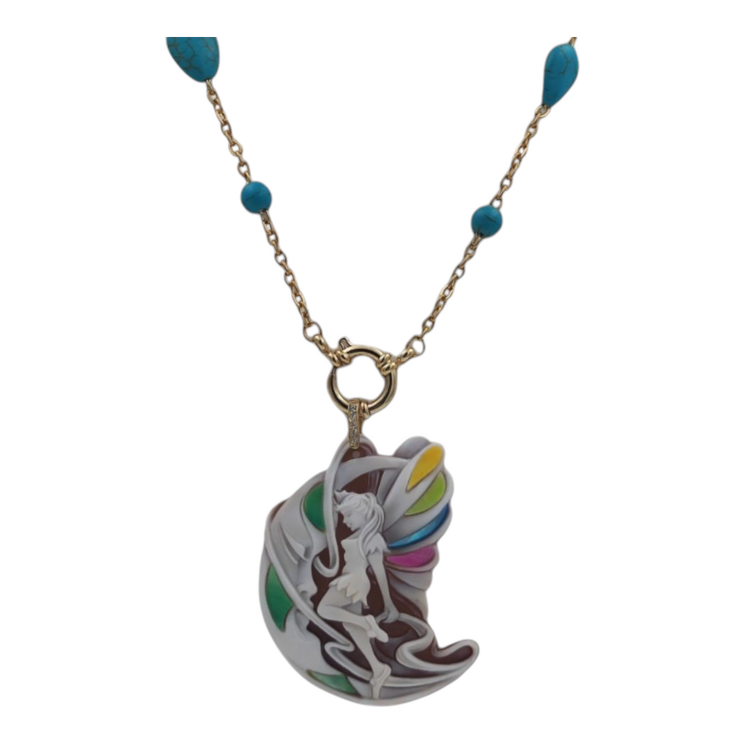 Collana ciondolo fata luna in cammeo montato su argento