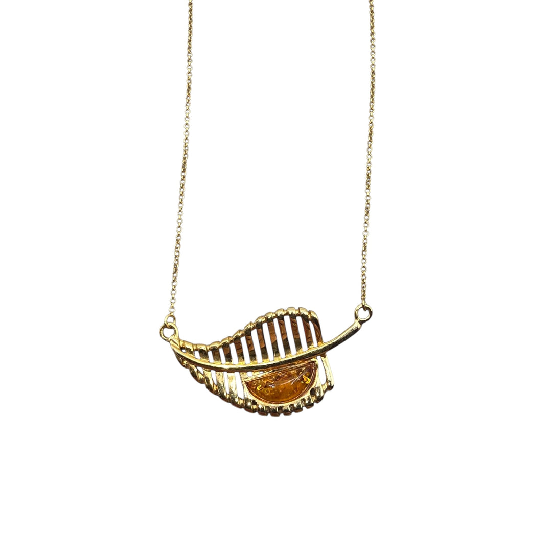 Amber leaf necklace set in silver