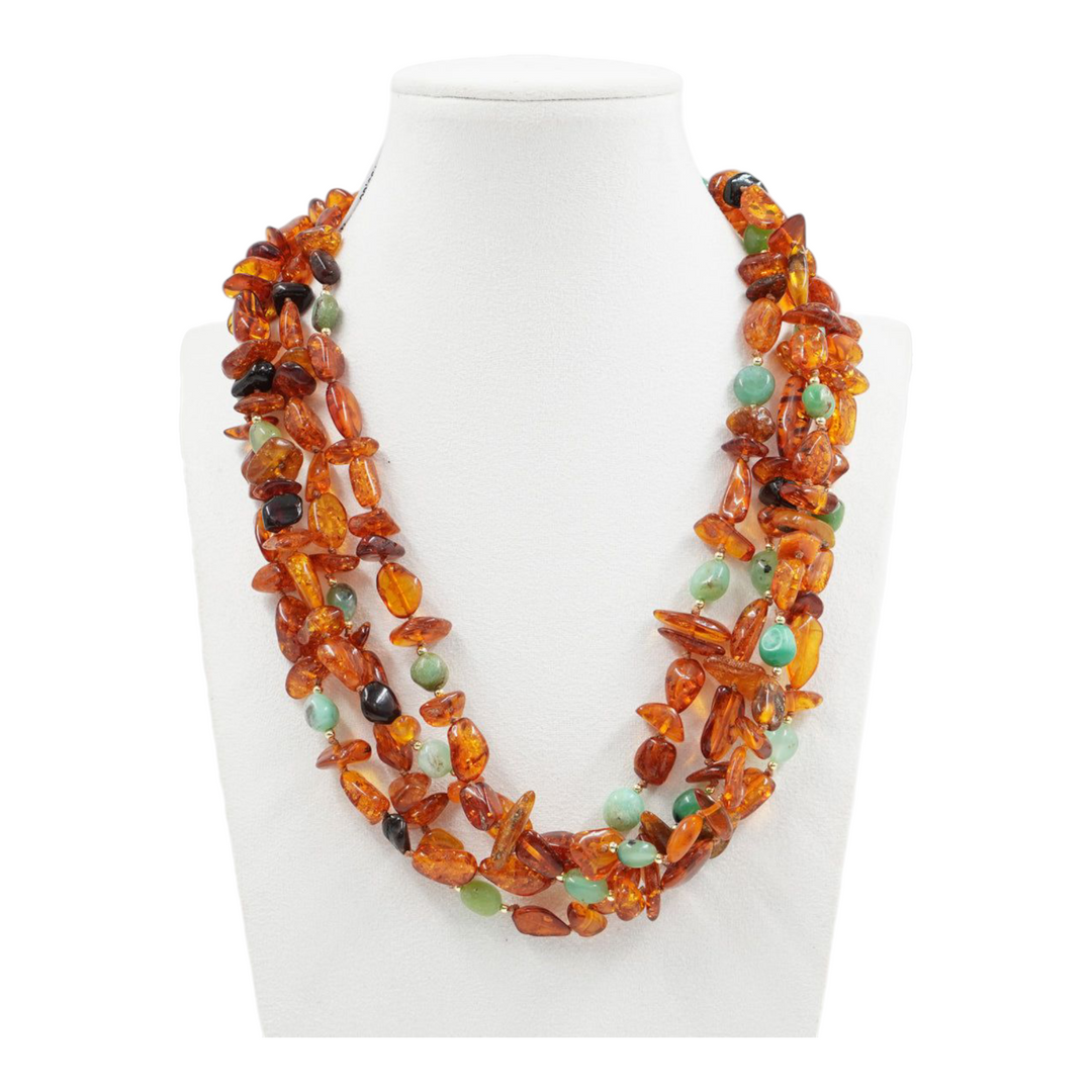 Multi-strand necklace in amber and chrysoprase