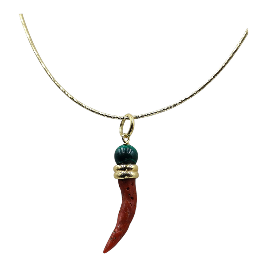 Cornetto corallo rosso e malachite montato su argento galvanica oro