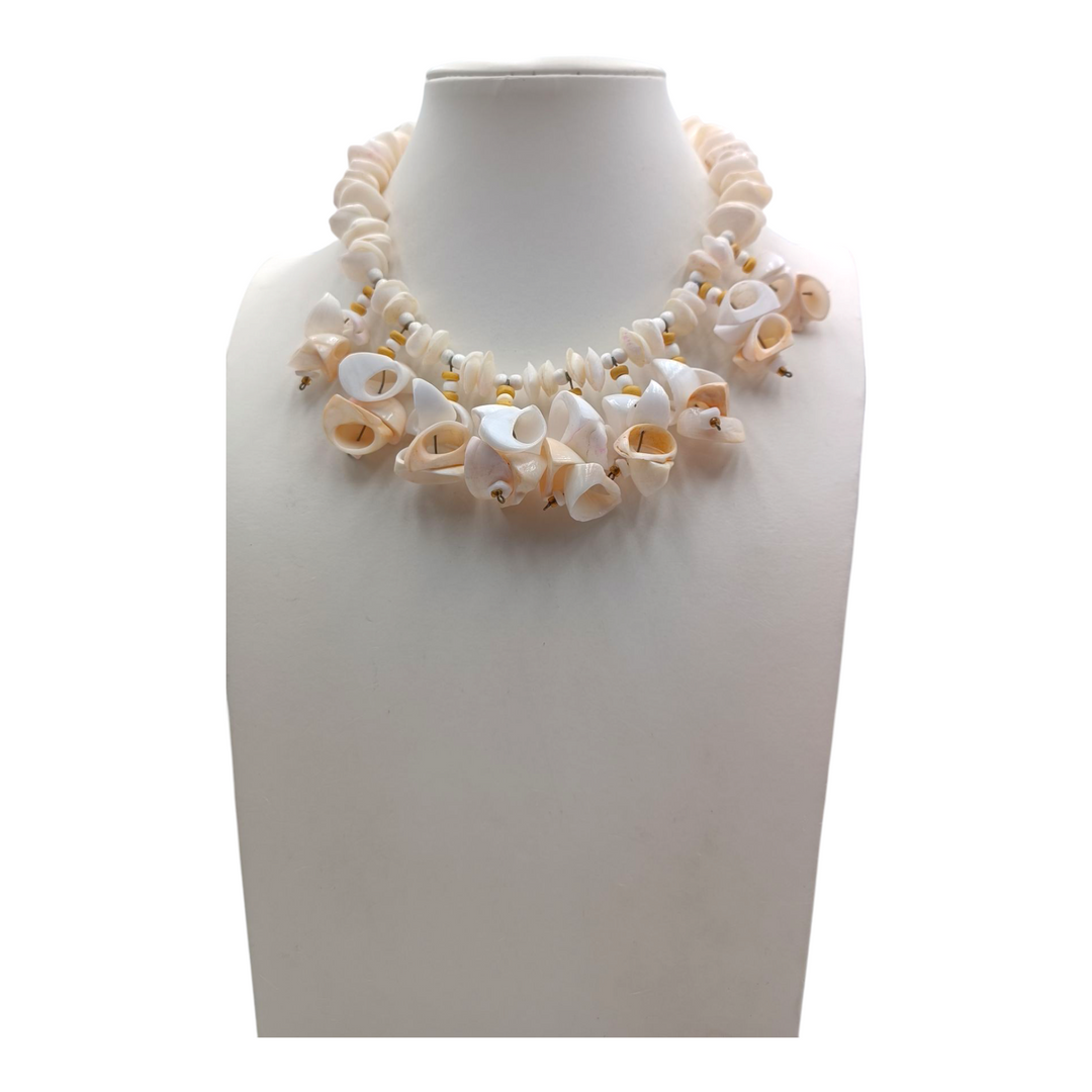END OF COLLECTION - MOTHER OF PEARL SHELL NECKLACE