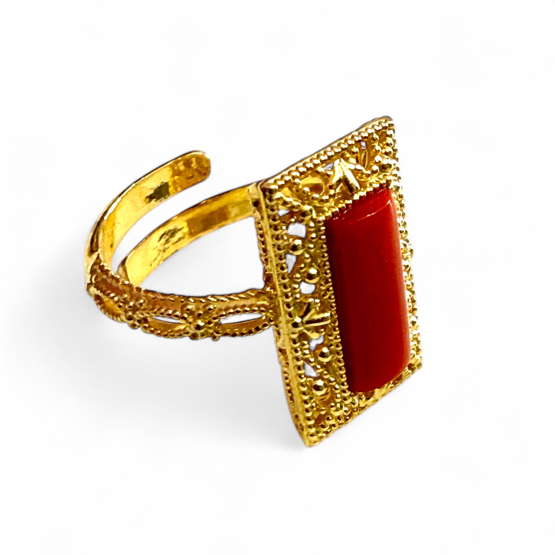 End of collection - Square red coral ring mounted on silver