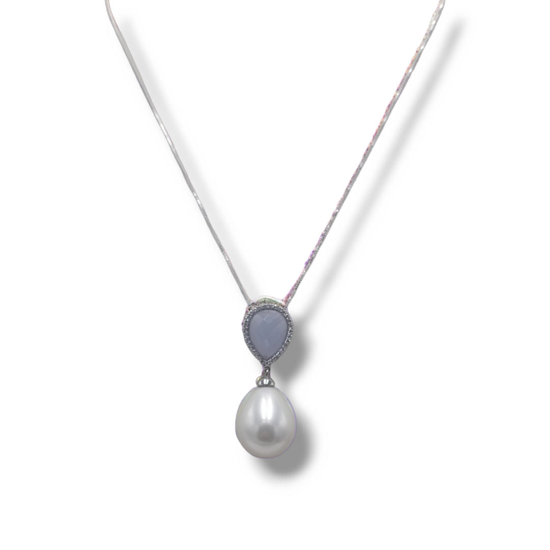 END OF COLLECTION - Necklace on river pearl and agate
