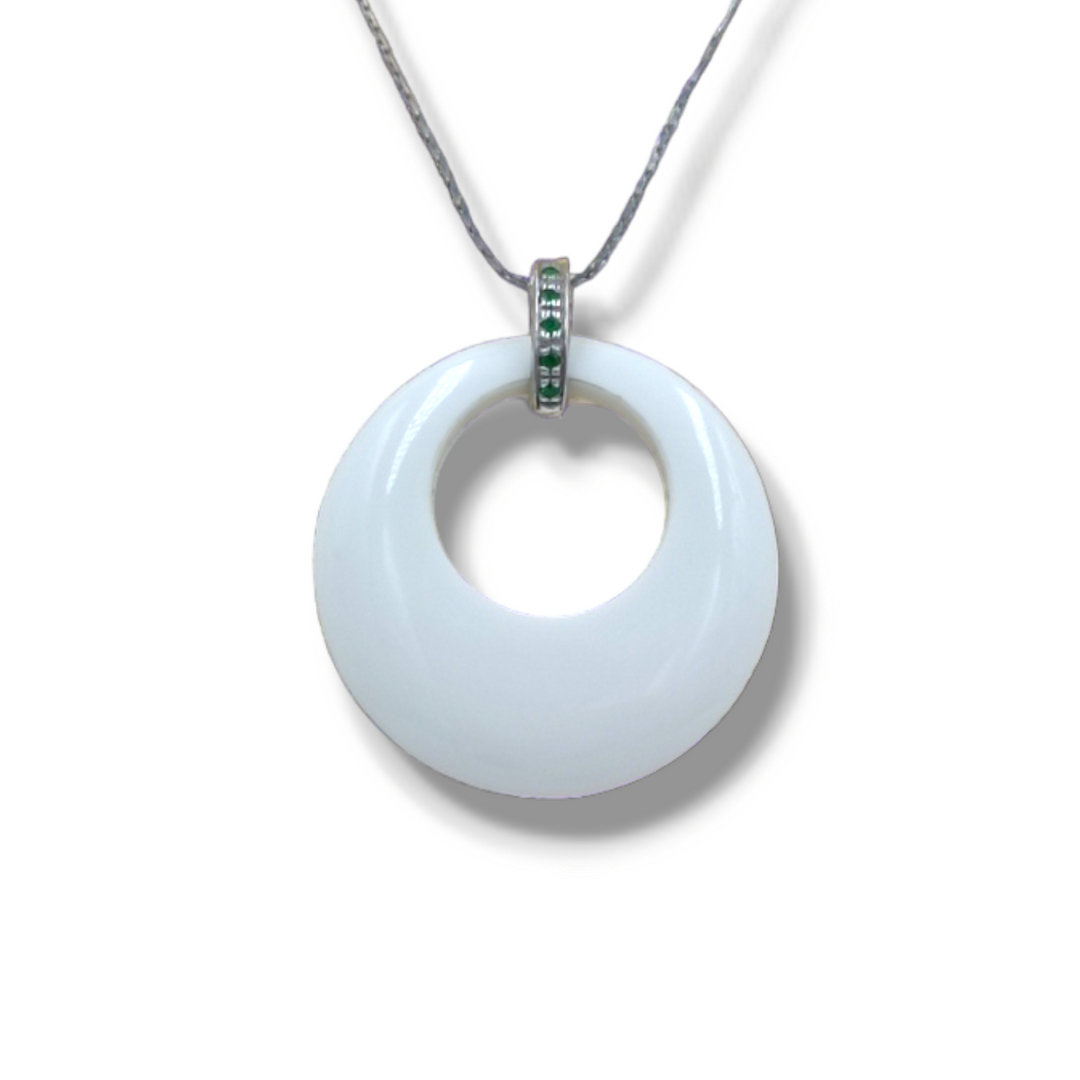 END OF PROMOTION - Pendant on white agate