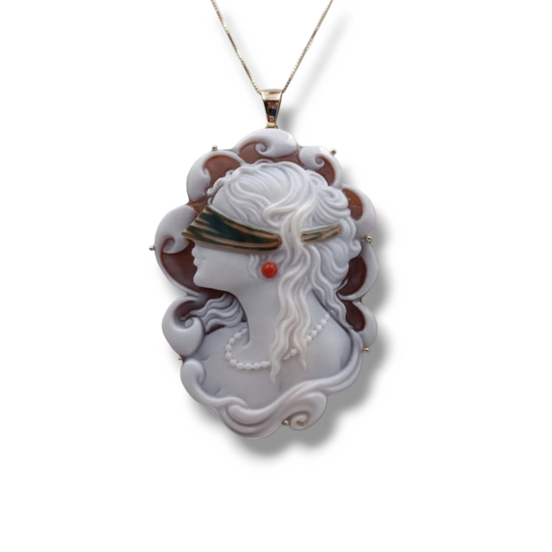 Lady Luck Pendant Necklace in Cameo Mounted on Gold