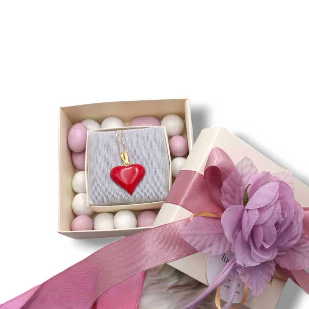 Heart pendant in red coral