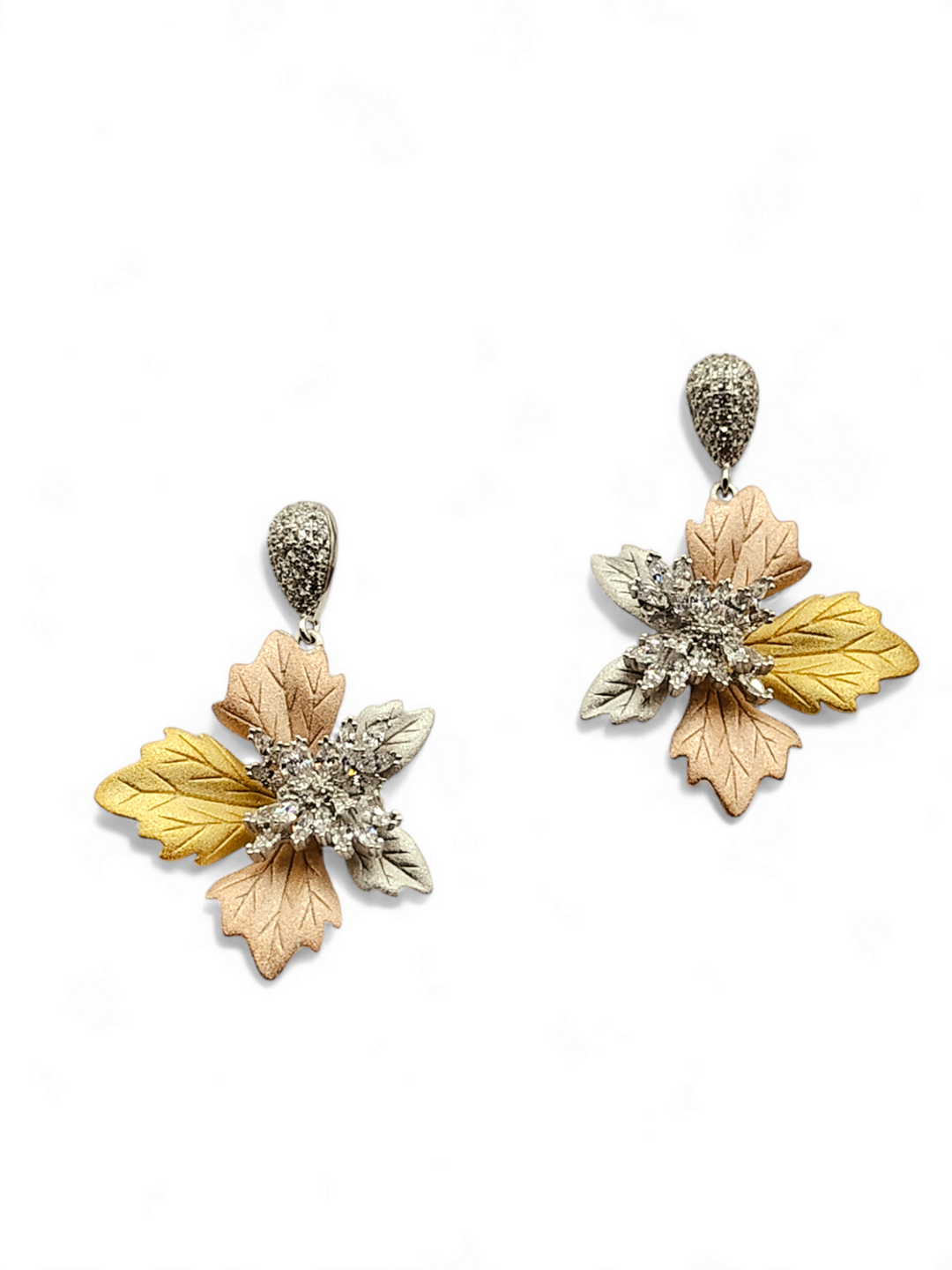 Leaf earrings in silver, gold and copper with zircons