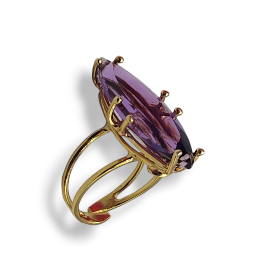 "Oval" ring in amethyst mounted on silver