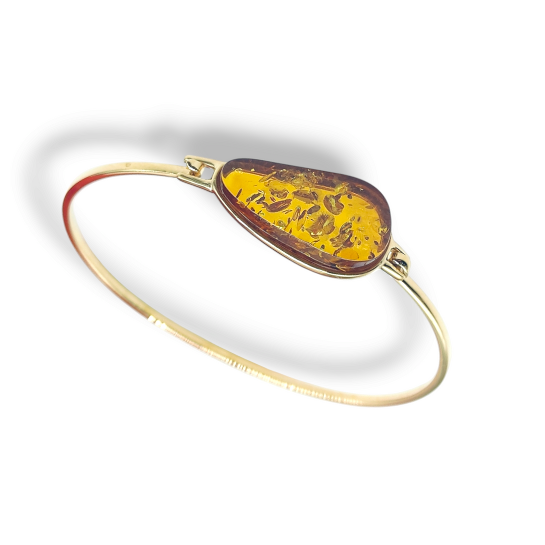 "Amber stone" bracelet mounted on silver