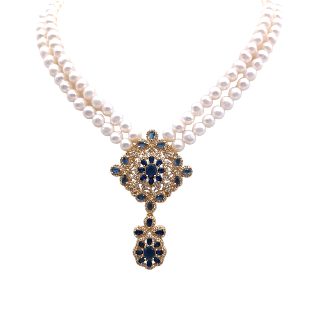 "Blue zirconia rhombus" necklace mounted on river pearls