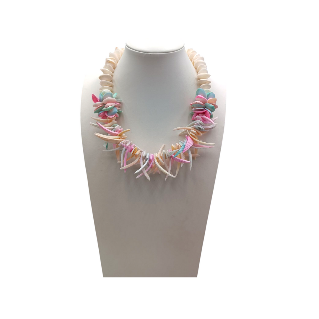 END OF COLLECTION - FRINGE SHELL NECKLACE
