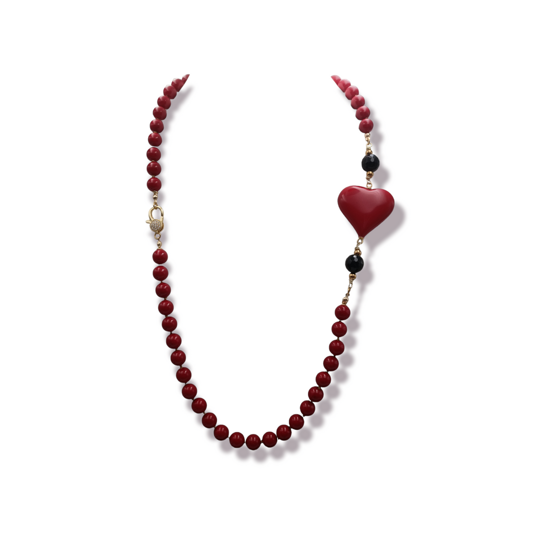Collana cuore su pasta di corallo
