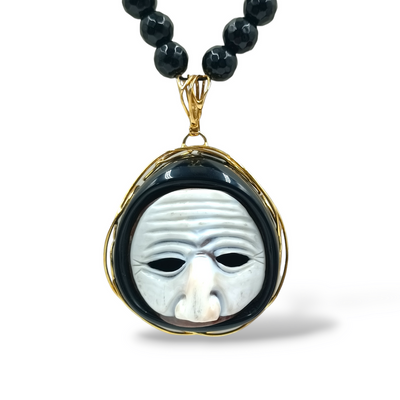 Exploring Elegance and History: Pulcinella, the Cameo and the Intriguing Connection to Naples 