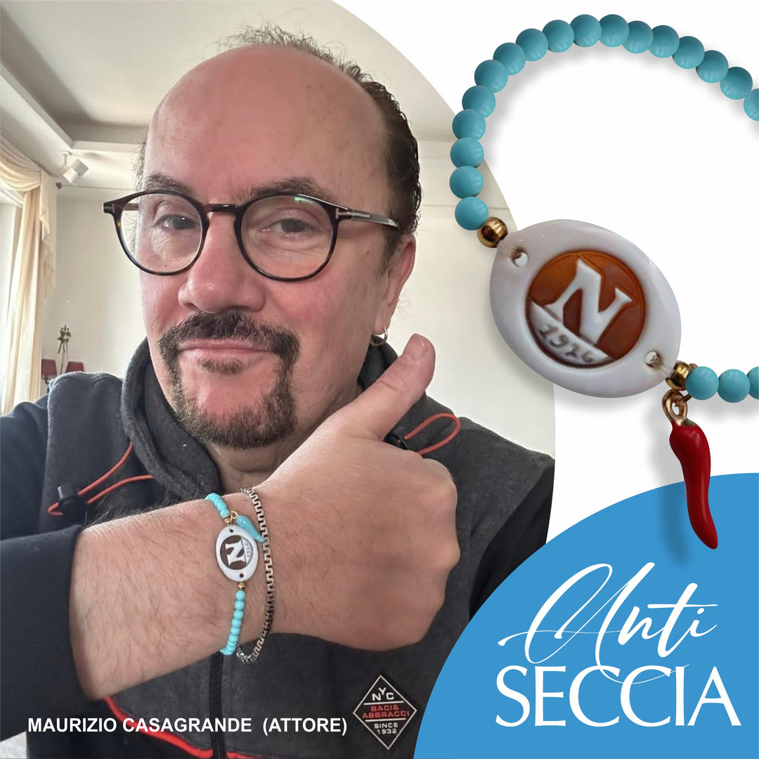 SCUDETTO-AL-NAPOLI-DA-TORRE-DEL-GRECO-IL-BRACCIALE-ANTI-SECCIA Lucia Vitiello Gioielli di Napoli