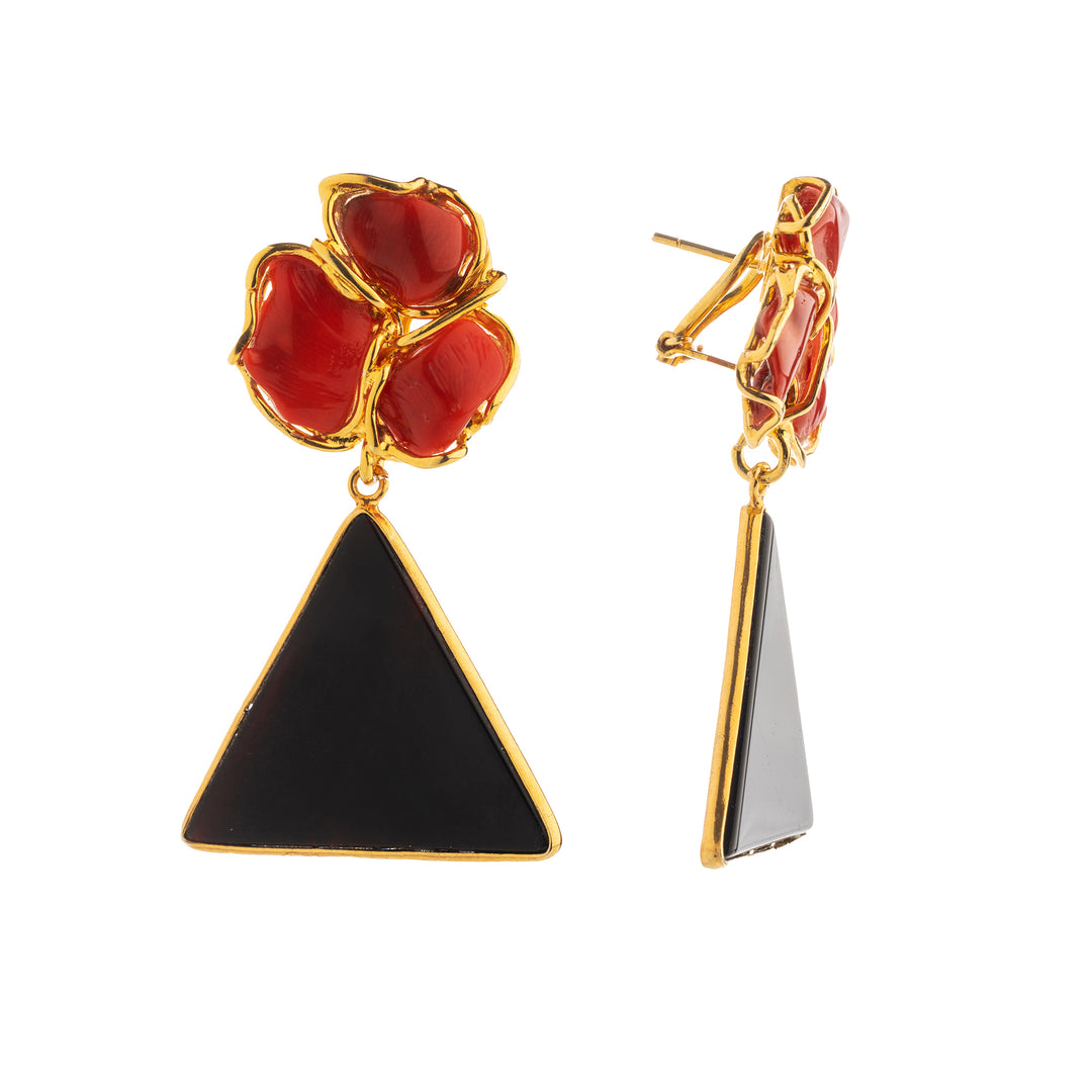 Triangle earrings in agate and red coral mounted on silver
