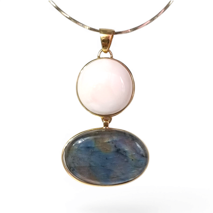 Collana ciondolo corallo rosa vero e labradorite montato su argento