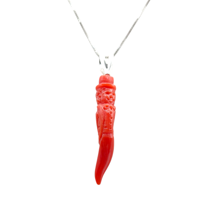 Collana ciondolo "gobbo portafortuna" in corallo rosso montato su argento