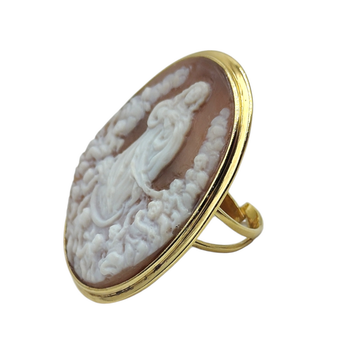 "Madonna dell'Assunta" ring in cameo mounted on silver