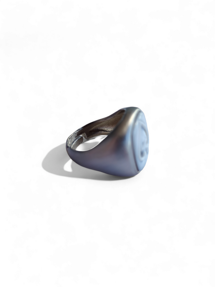 ANELLO "TESCHIO" DI CAMMEO MONTATO IN ARGENTO