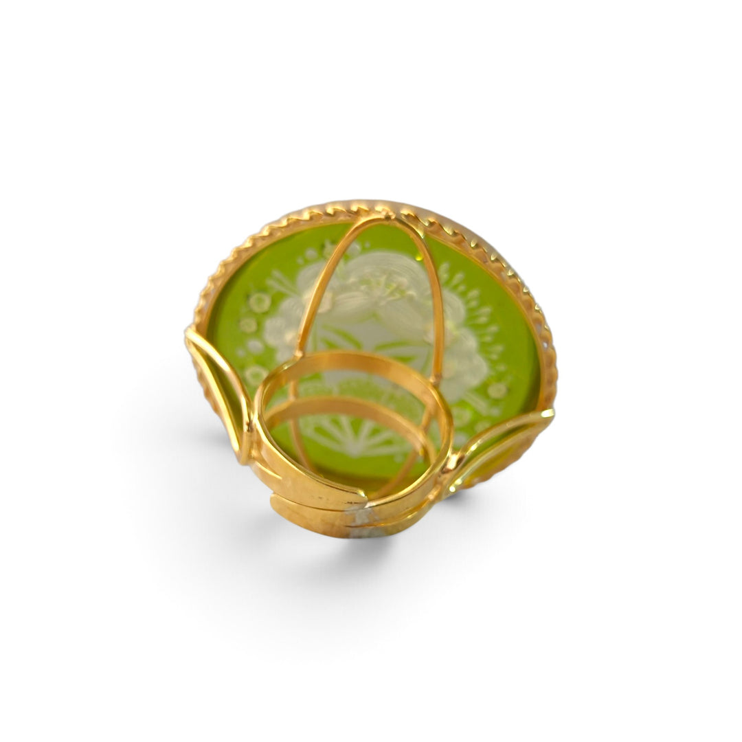 Anello Geisha di Ambra montato in Argento Dorato