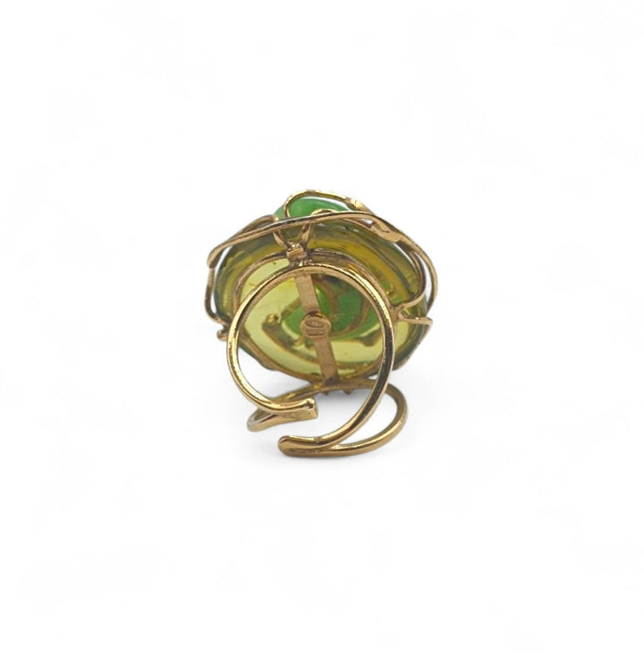 Anello di Ambra verde montato in Argento Dorato