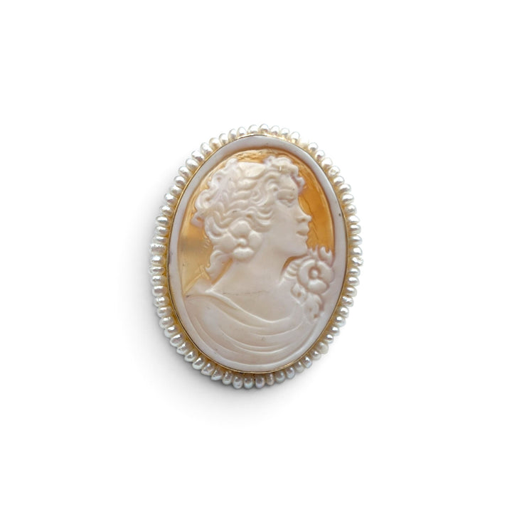 Anello Dama di Cammeo e Perle montato in Argento Dorato