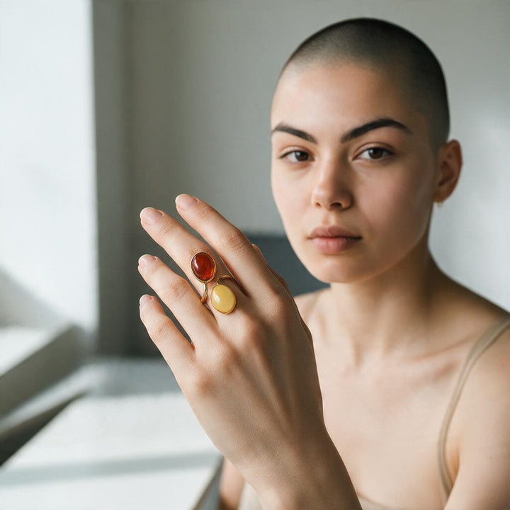 Anello Doppio di Ambra montato in Argento Dorato