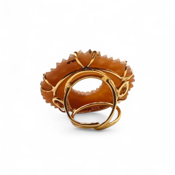 Anello Margherita di Cammeo montato in Argento Dorato