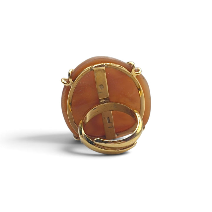 Anello Sirena di Cammeo montato in Argento Dorato