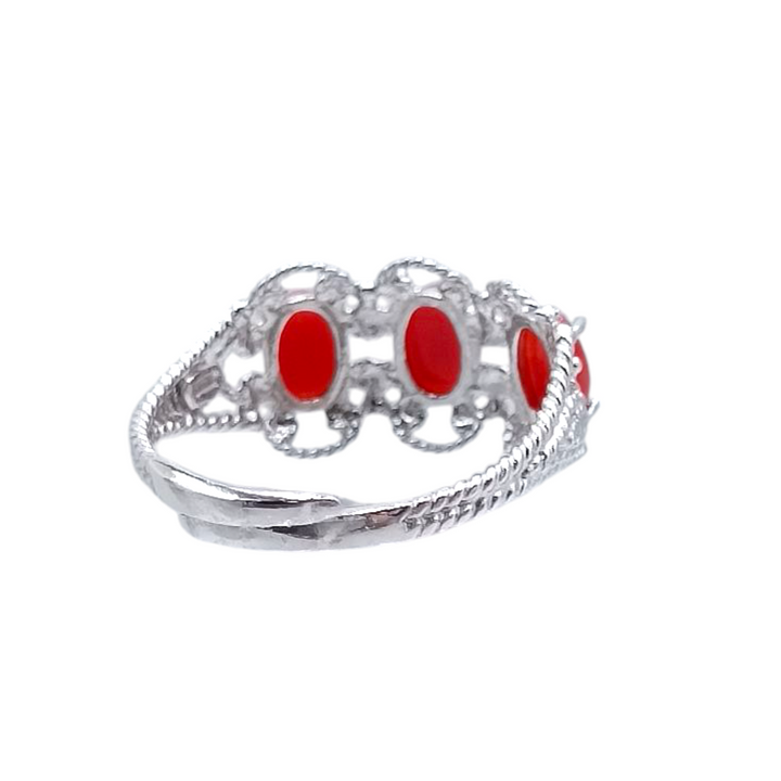 "Trilogy" ring in red coral set in silver