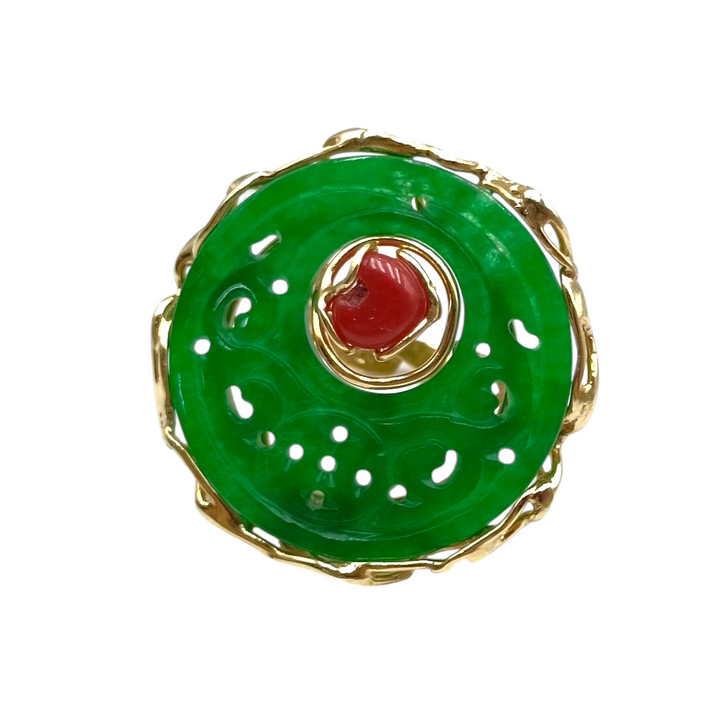 "Round" ring in jade and coral mounted on silver