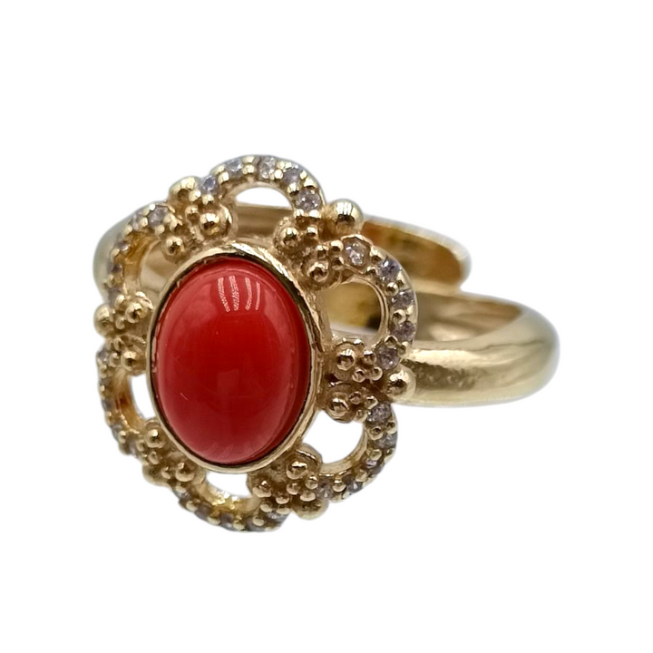 Anello in corallo rosso montato in argento