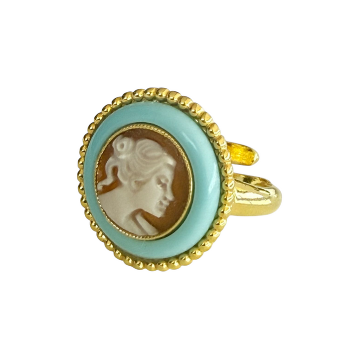 “Lady” ring in cameo and turquoise paste mounted on silver