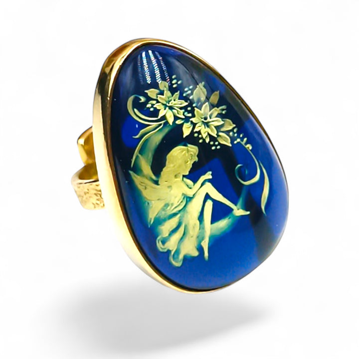 Lucky fairy cameo necklace