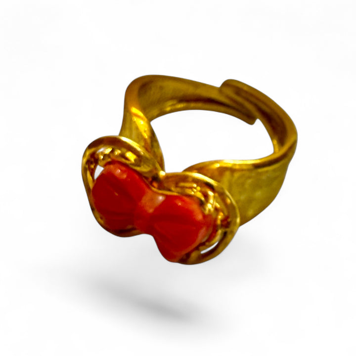 Anello fiocco di corallo Cerasuolo montato in argento