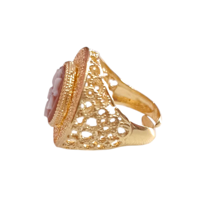 "Flower" ring in sardonyx cameo mounted on filigree silver