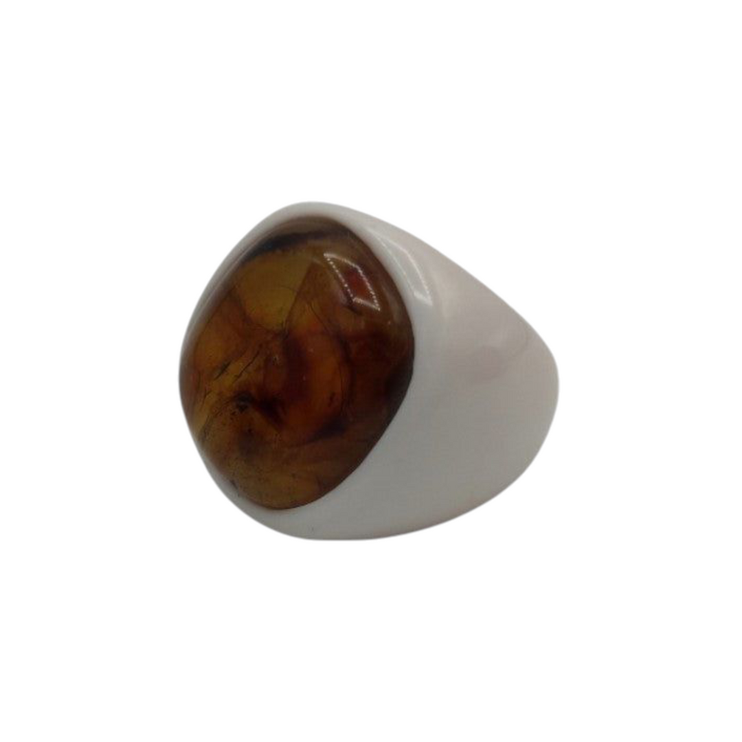 Anello in ambra montato su agata Lucia Vitiello Gioielli di Napoli