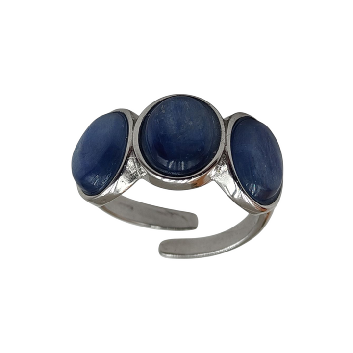 Kyanite trilogy ring mounted on silver