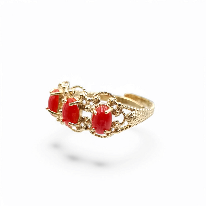 "Trilogy" ring in red coral set in silver