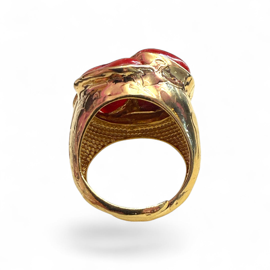 Anello tris di corallo rosso montato in argento