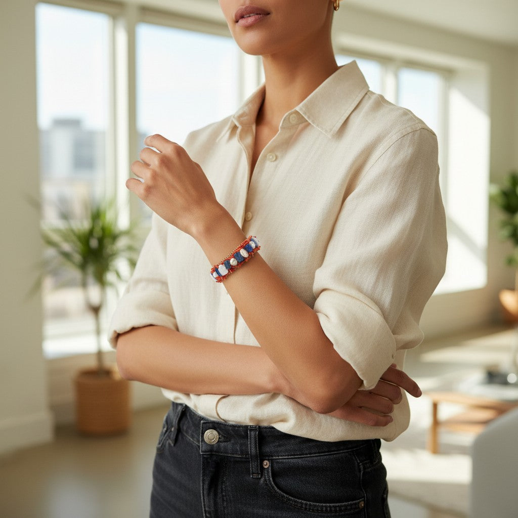 Bracciale con Corallo, Perle Cianite montato in Acciaio Dorato