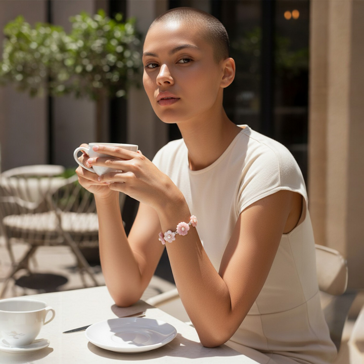 Bracciale con Fiori in Conchiglia rosa e Madreperla montato su Argento