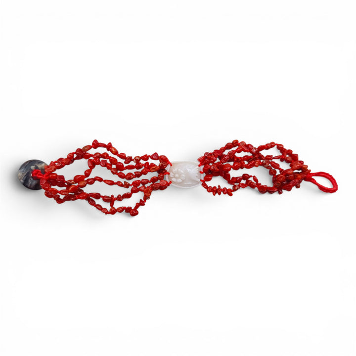 Bracciale di Cammeo e Corallo montato in Cotone