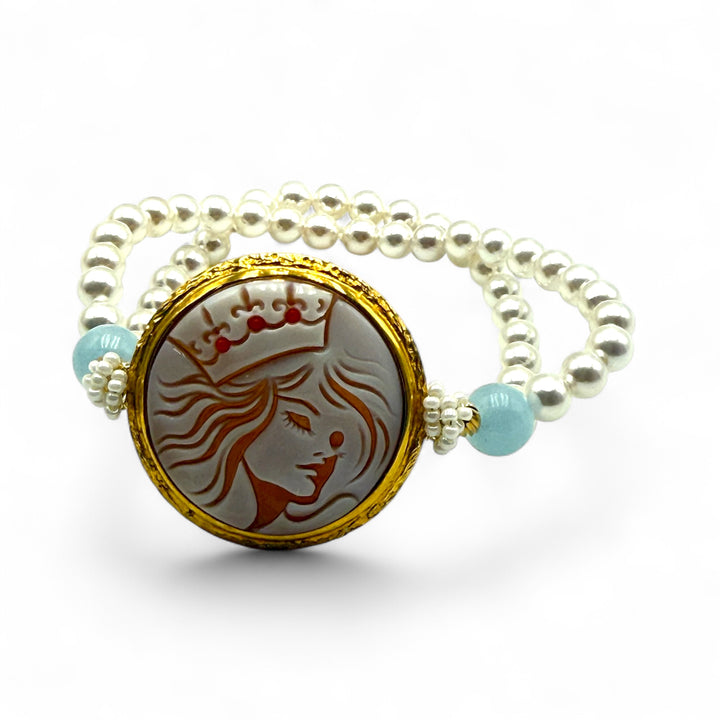 Bracciale “Regina di cuori” di cammeo sardonico montato in argento