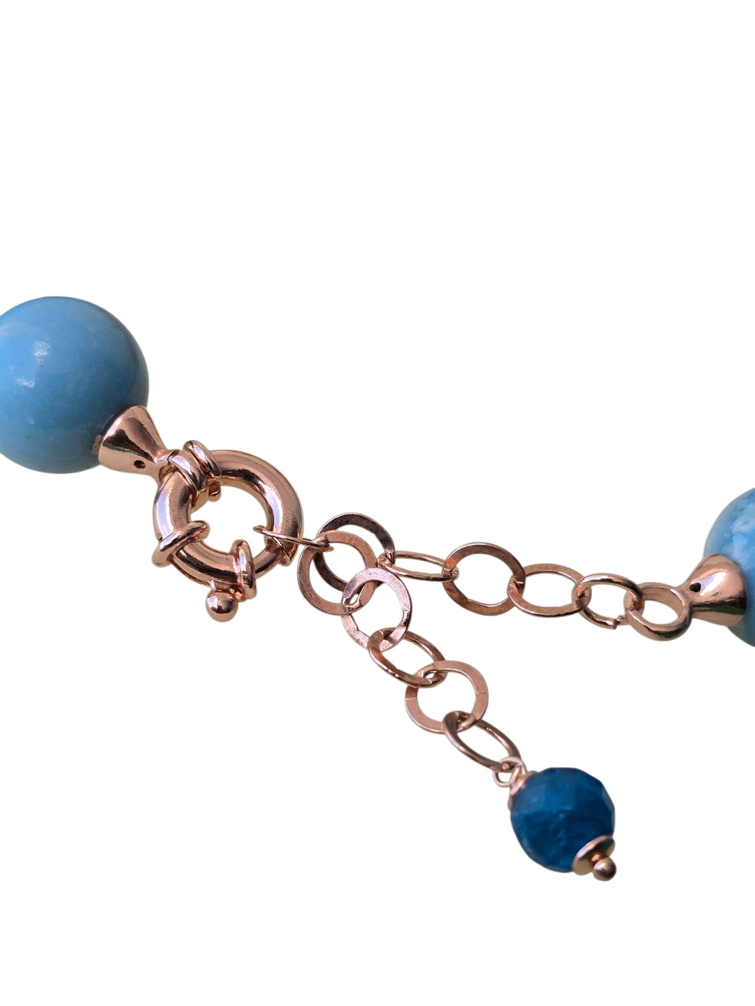 Bracciale di corallo e larimar montato in argento ramato