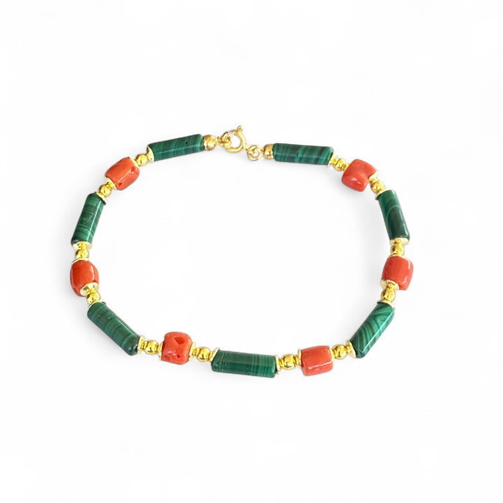 Bracciale di corallo e malachite montato in argento galvanica oro